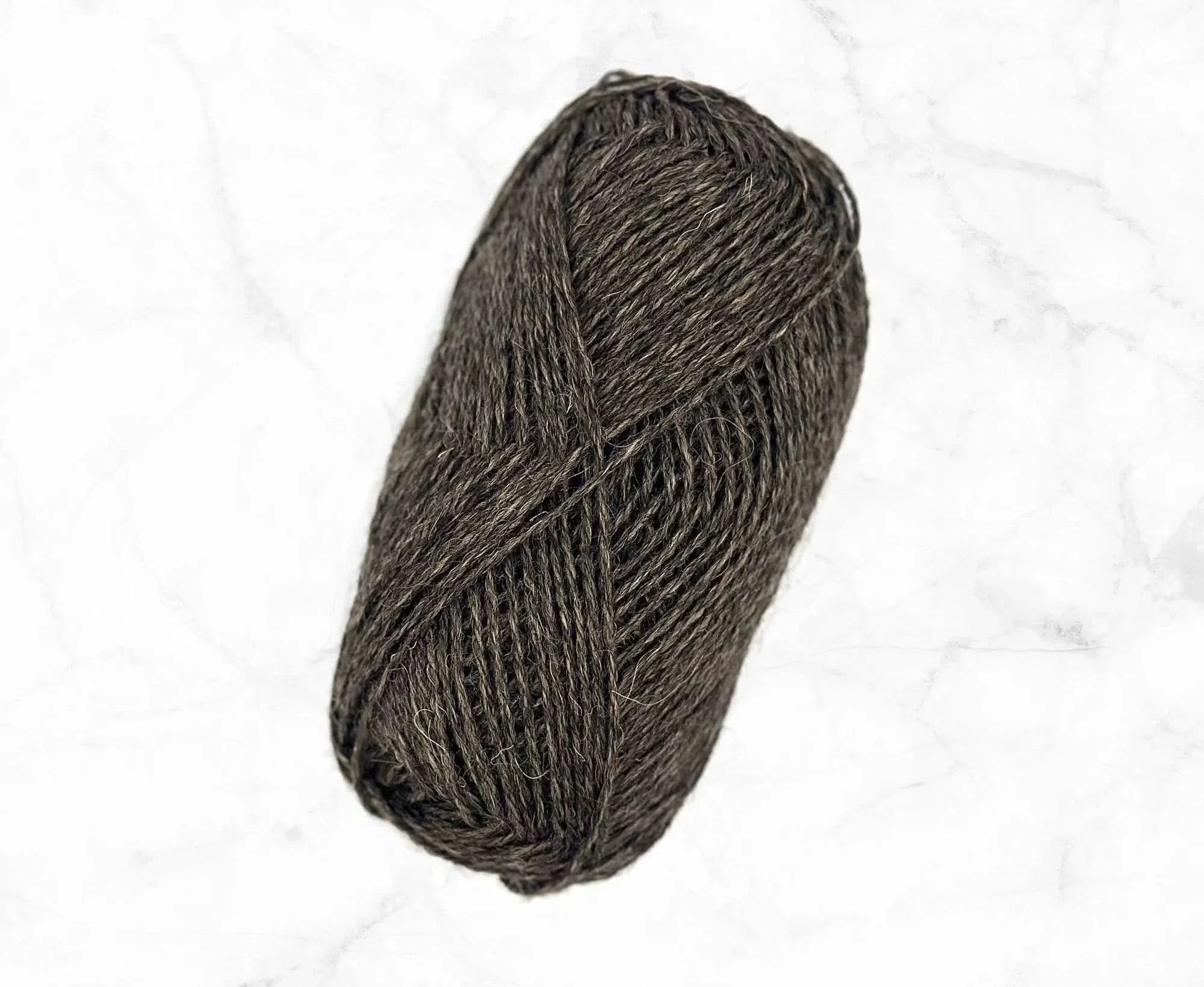 Day 18 / Shoe Maker DK Yarn Yarn WoW