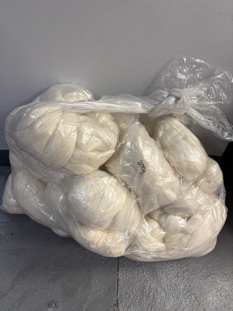 70% Superwash Merino / 30% Nylon (5kg)