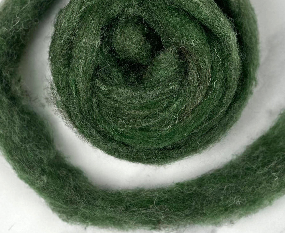 Highland Fern Green British Sliver Carded Wool World Of Wool
