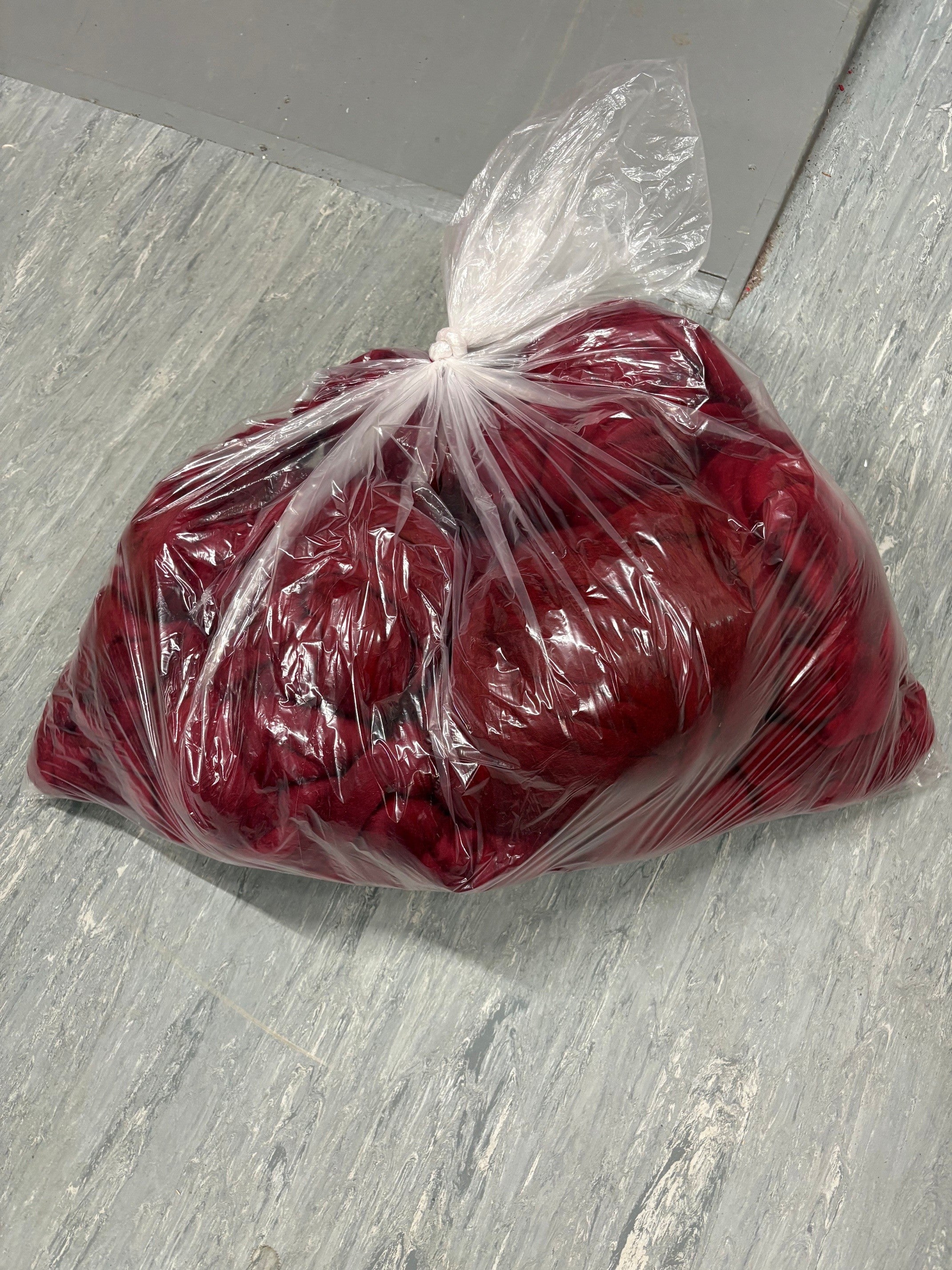 100% Dyed Corriedale Deep Red (5kg)