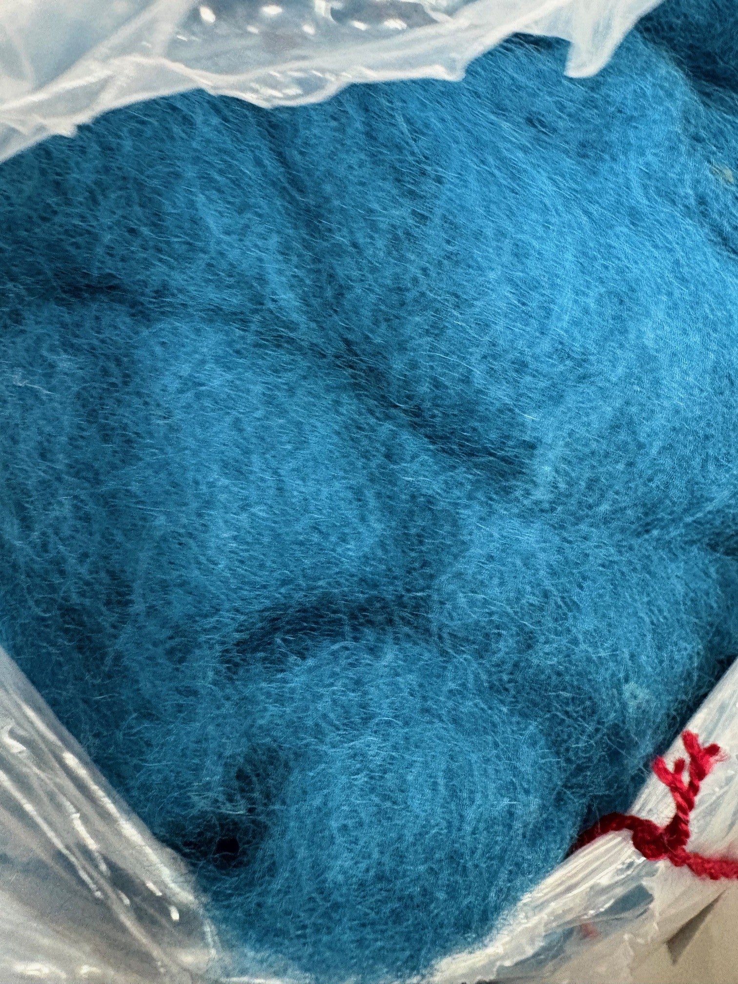Carded Wool Sliver Dragon Egg Blue (5.5kg)