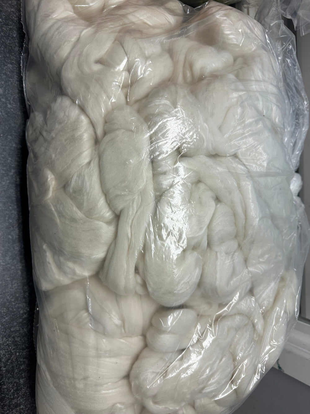 70% 18.5mic Merino / 30% A grade Mullberry Silk Blend 4kg