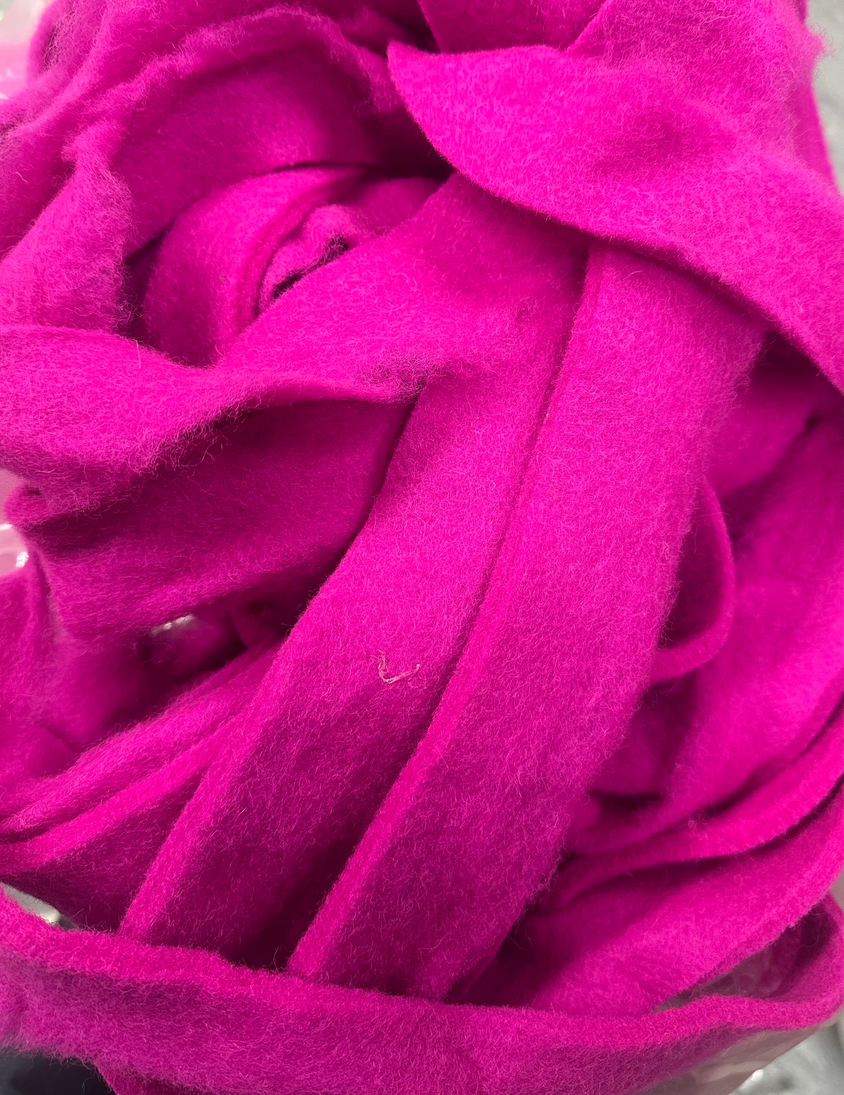 Corriedale Thick Felt Trimmings Pink 5kg