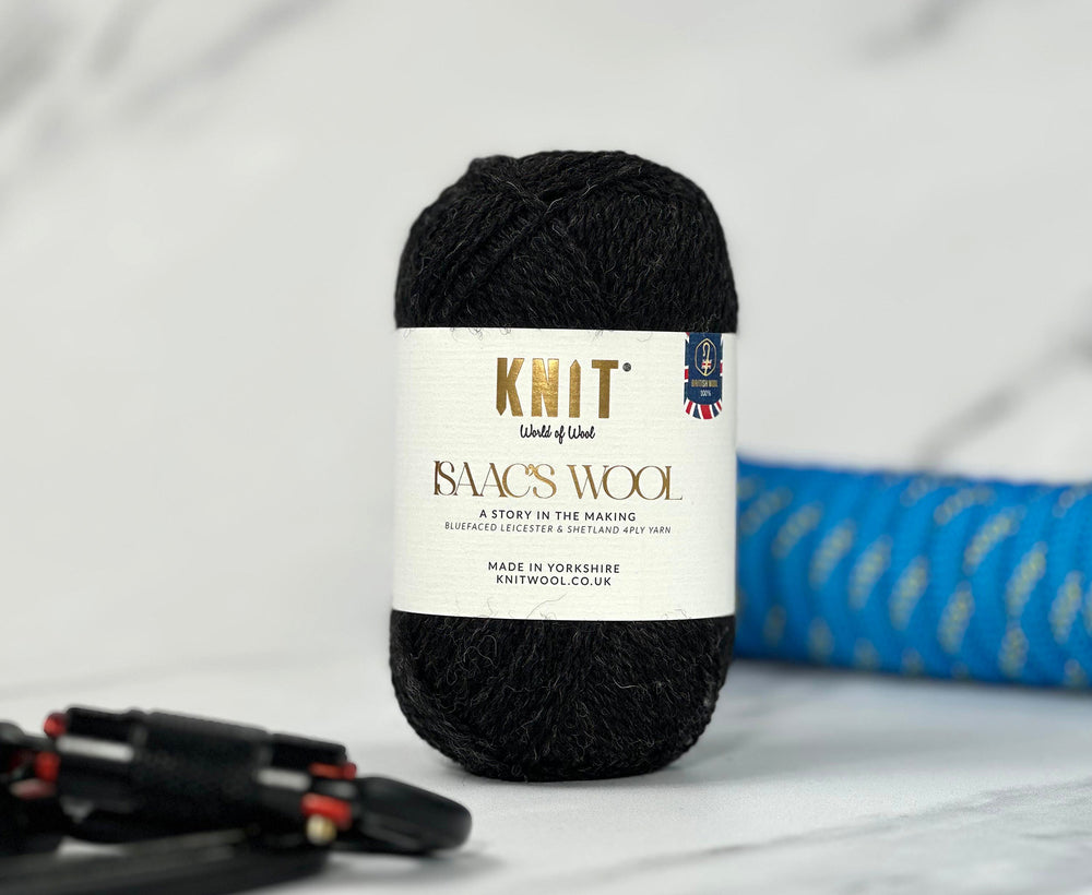 Roaches Black Isaac's Wool 4 Ply Yarn