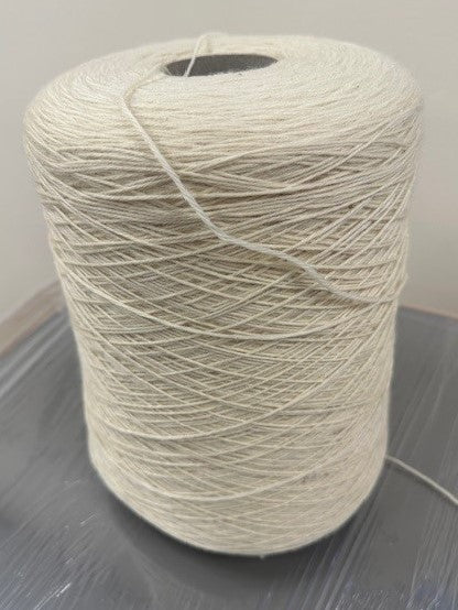 White Bluefaced Leicester DK cone 2.9kg