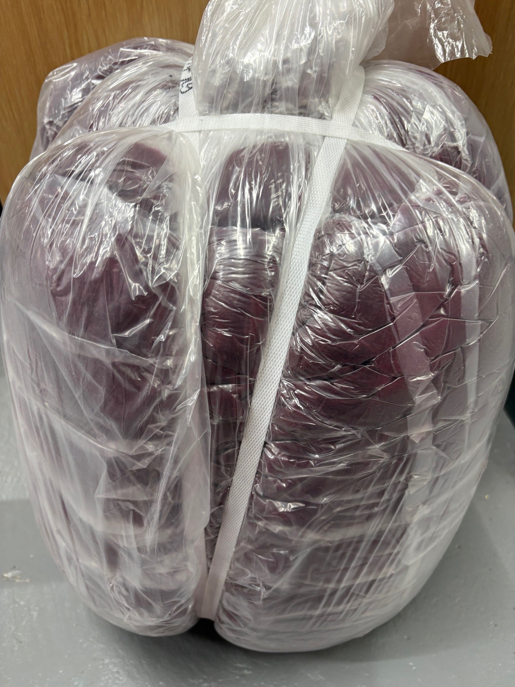 Carded Wool Sliver Ruby Red (4.4kg)