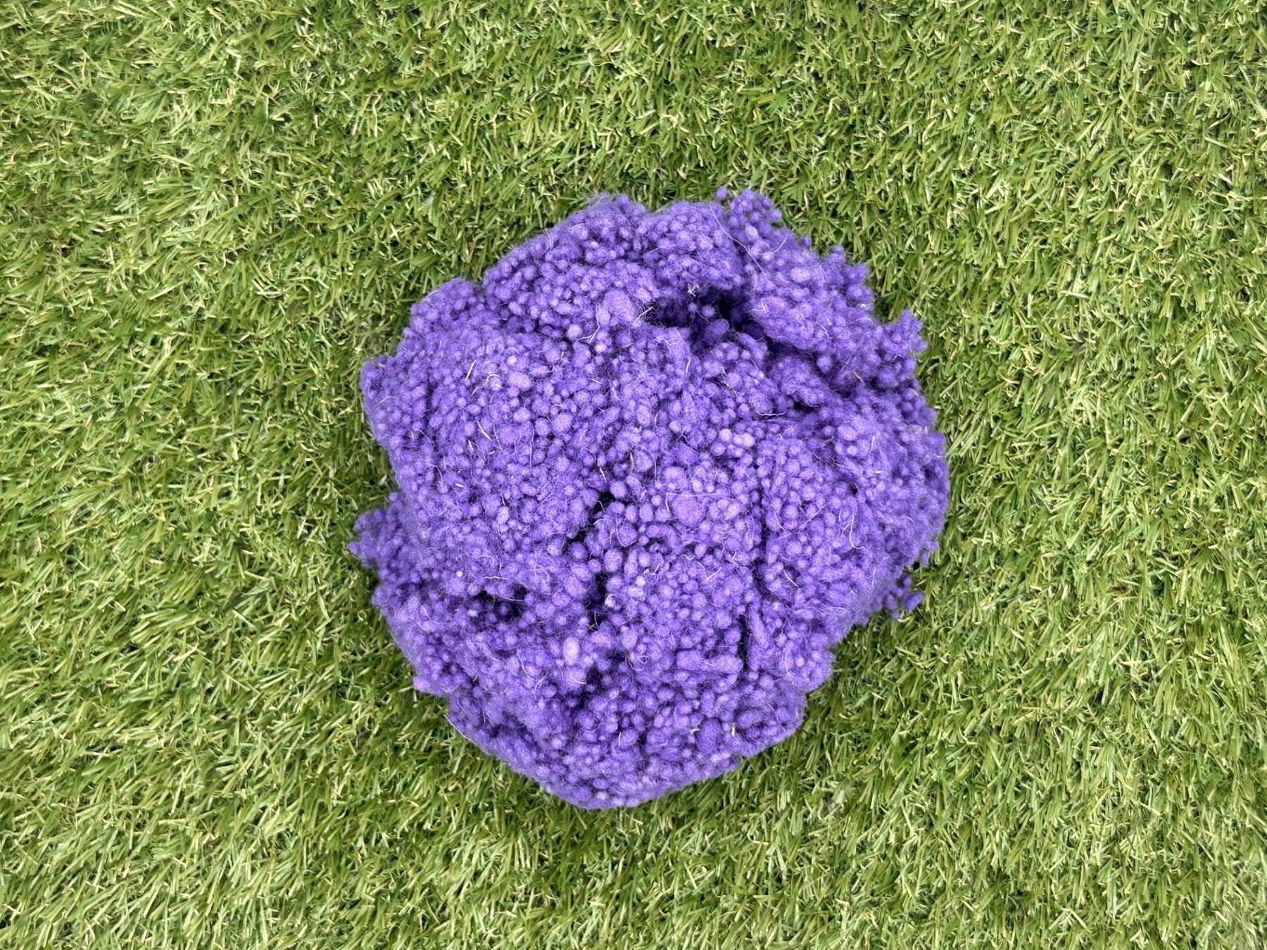 Wool Nepps Plum Effect Fibres WoW