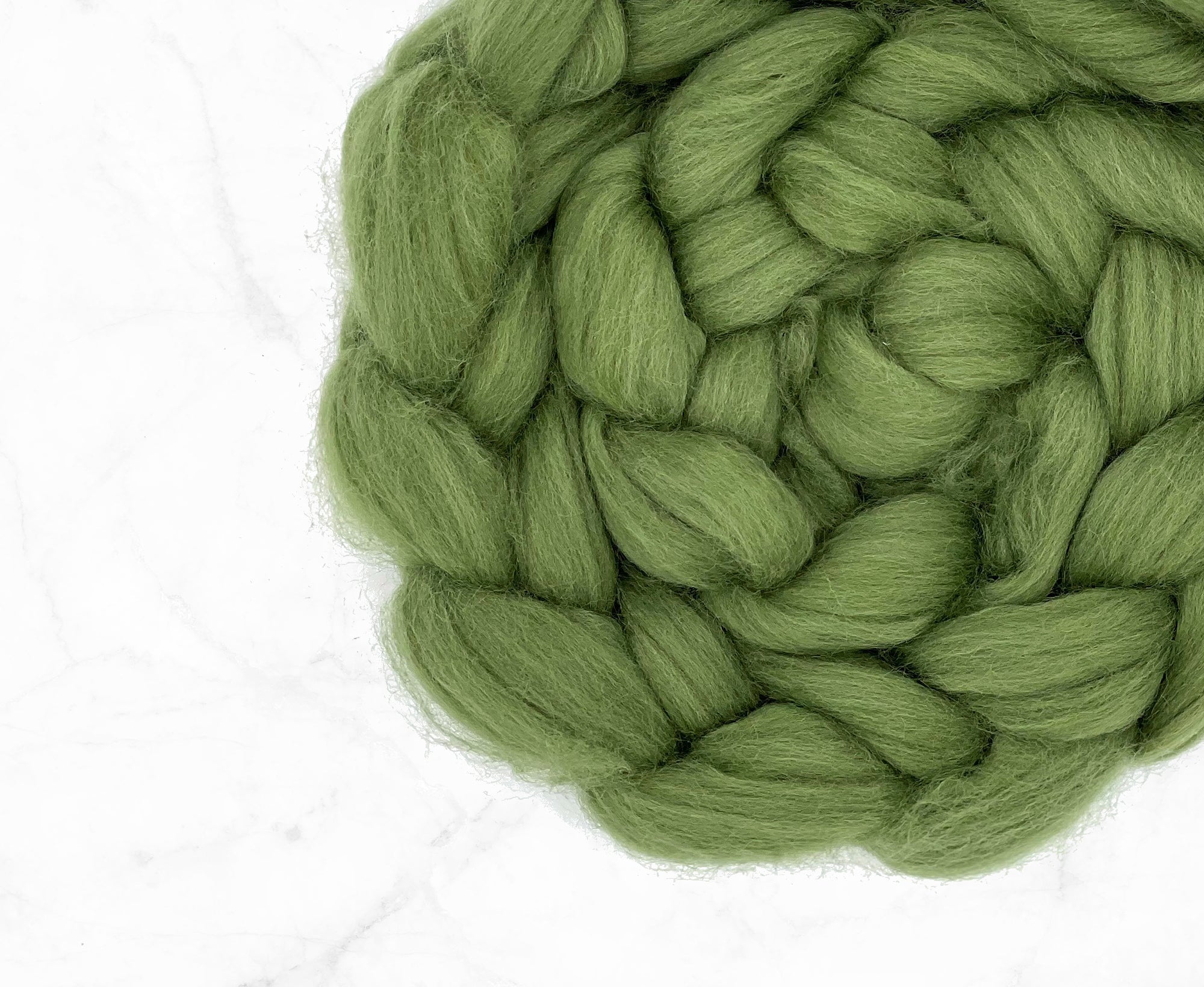 Merino Olive Jumbo Yarn Arm Knitting Yarn – World of Wool Trade
