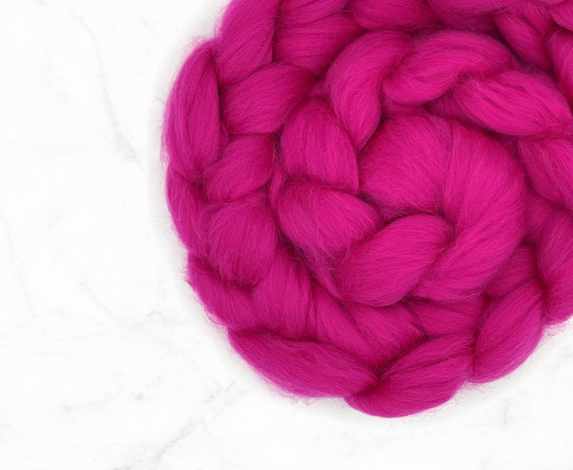 Merino Raspberry Jumbo Yarn Arm Knitting Yarn – World of Wool Trade
