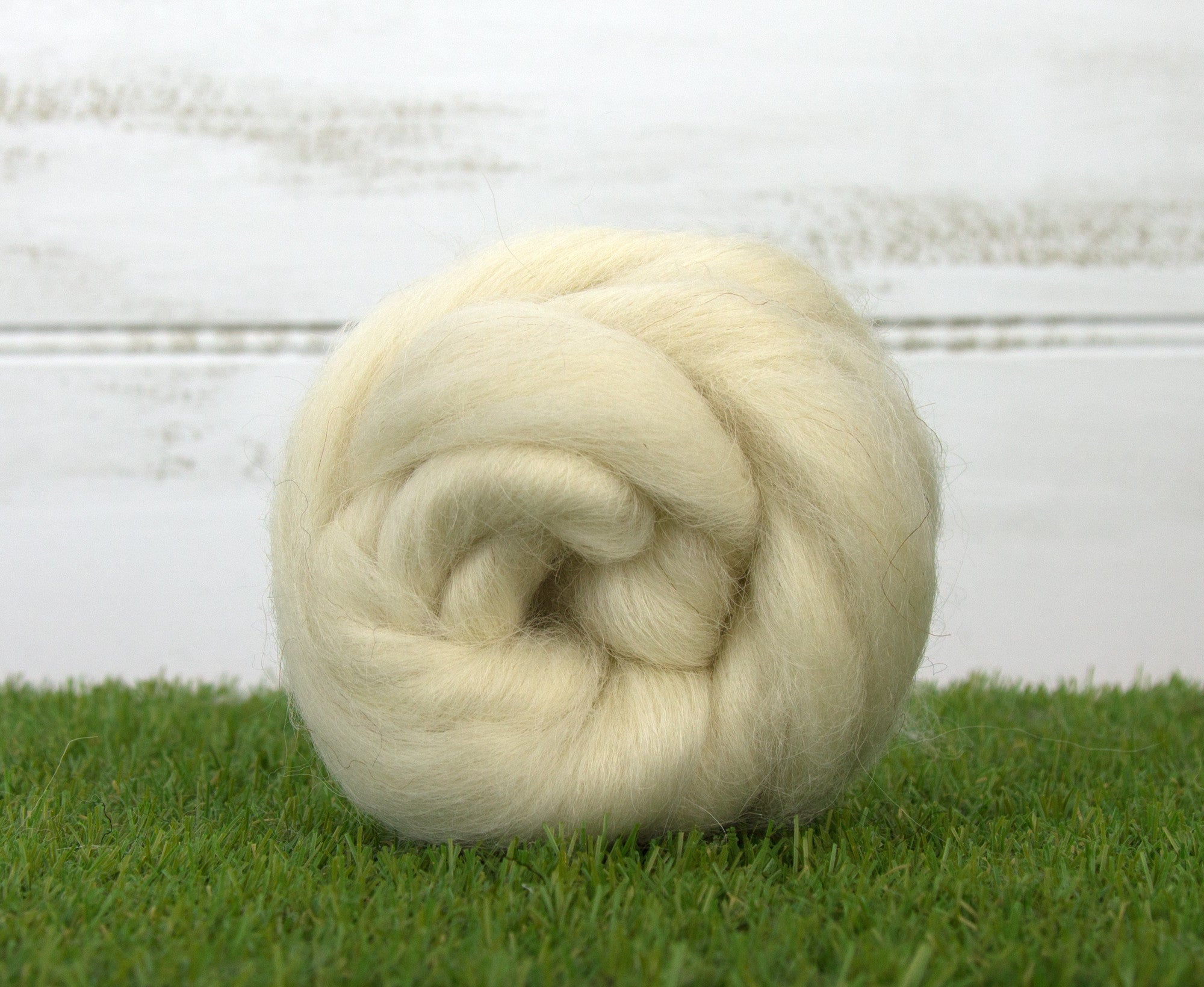 White Icelandic Top - World of Wool